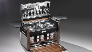 Rolls-Royce just unveiled the Rolls-Royce of picnic baskets